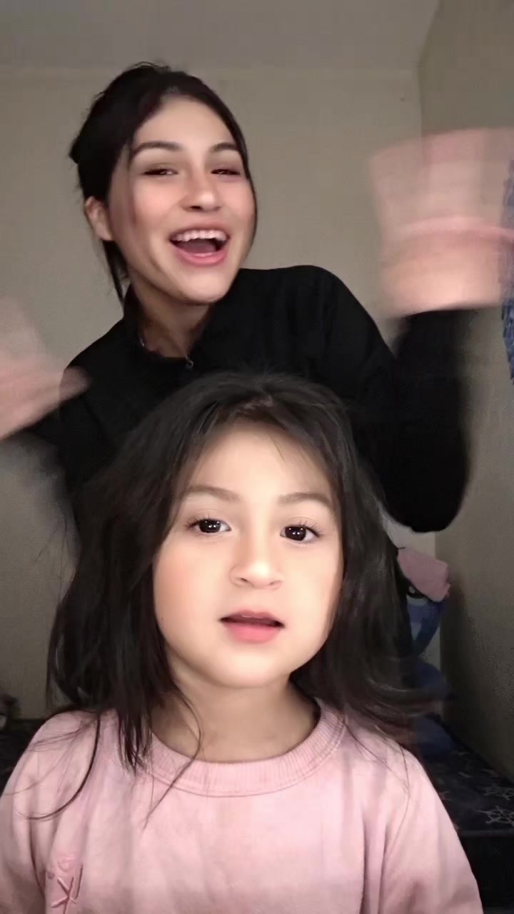 @ʟᴜᴄʏ 🖤