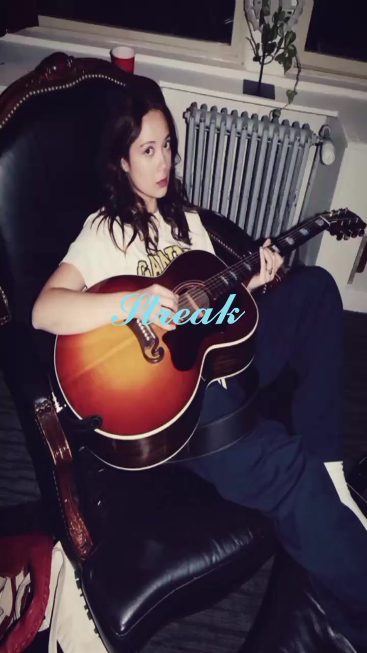 @ᥫ᭡