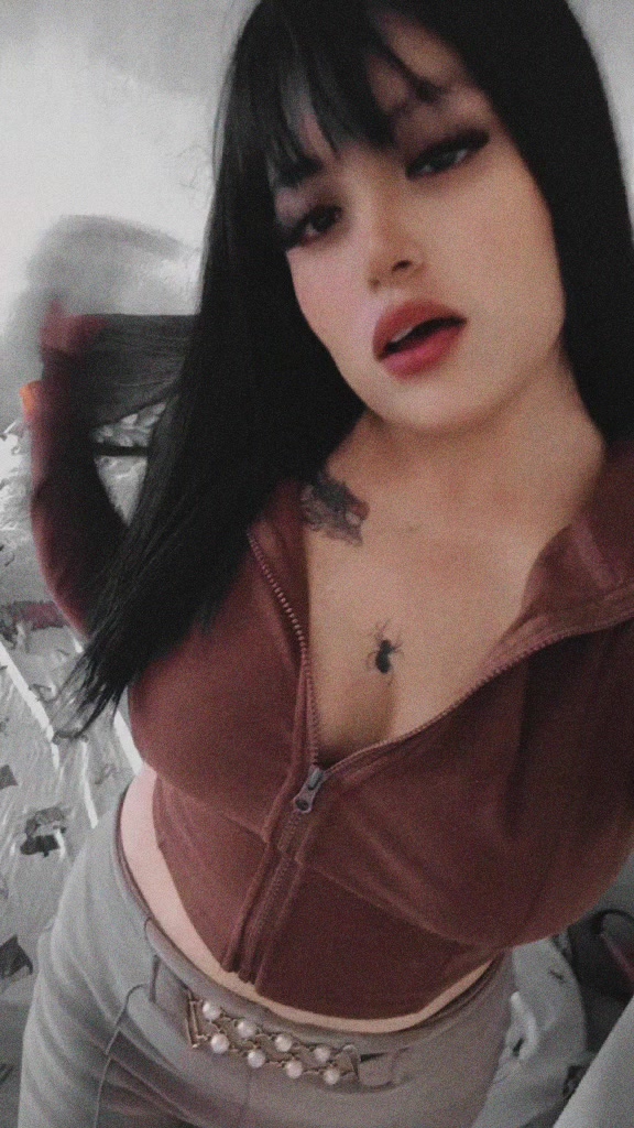 @nayeliamador31