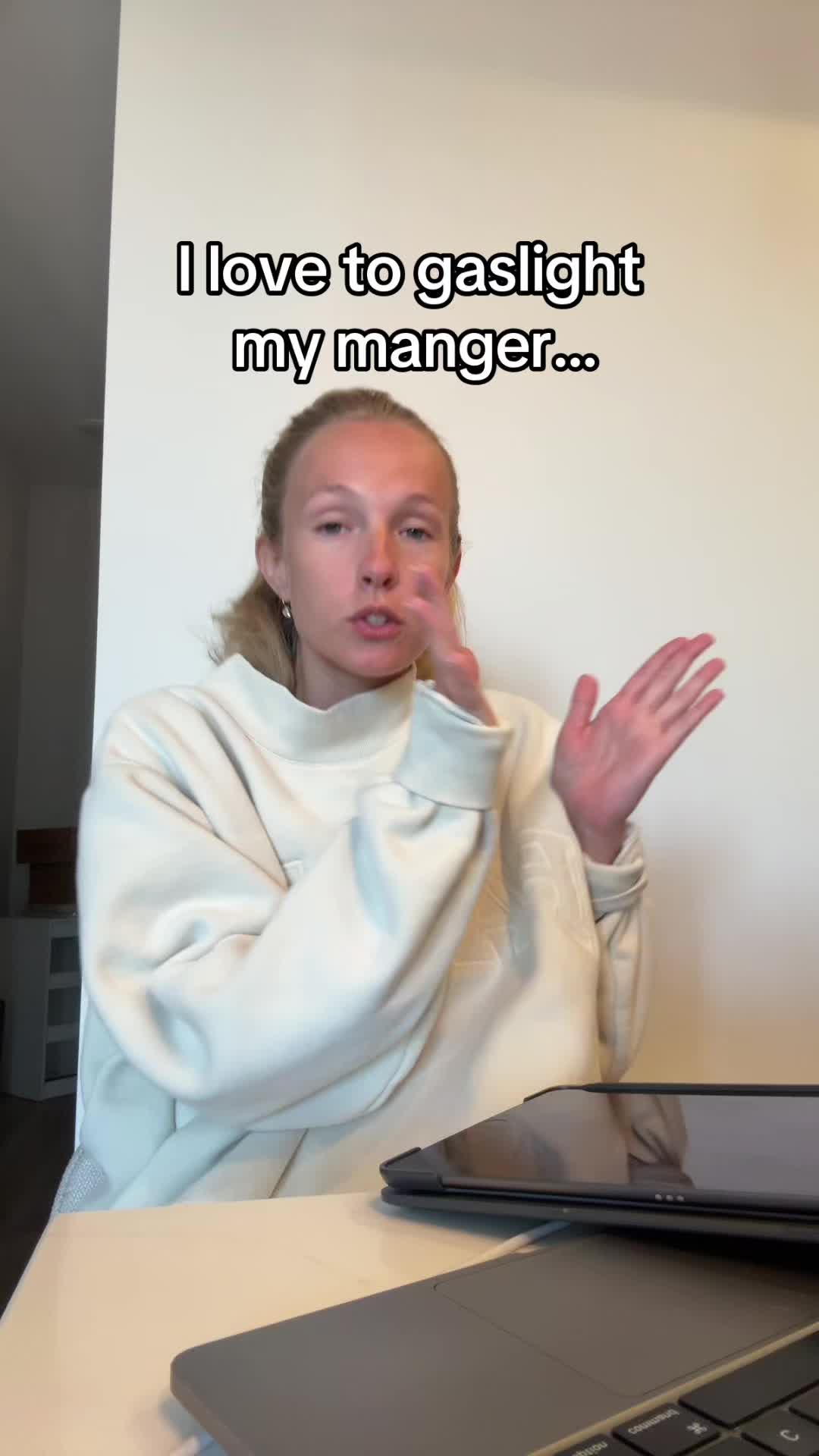@caitlinminutes
