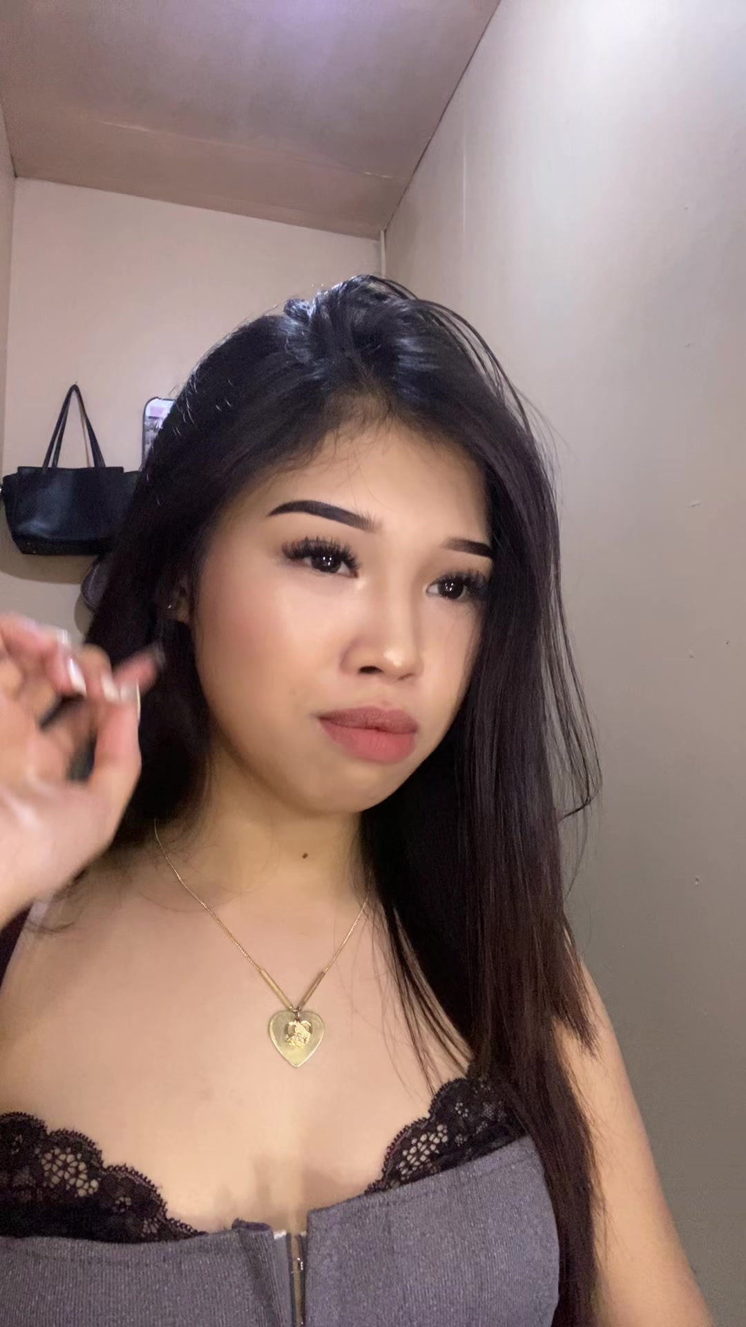 @1nonly_aya
