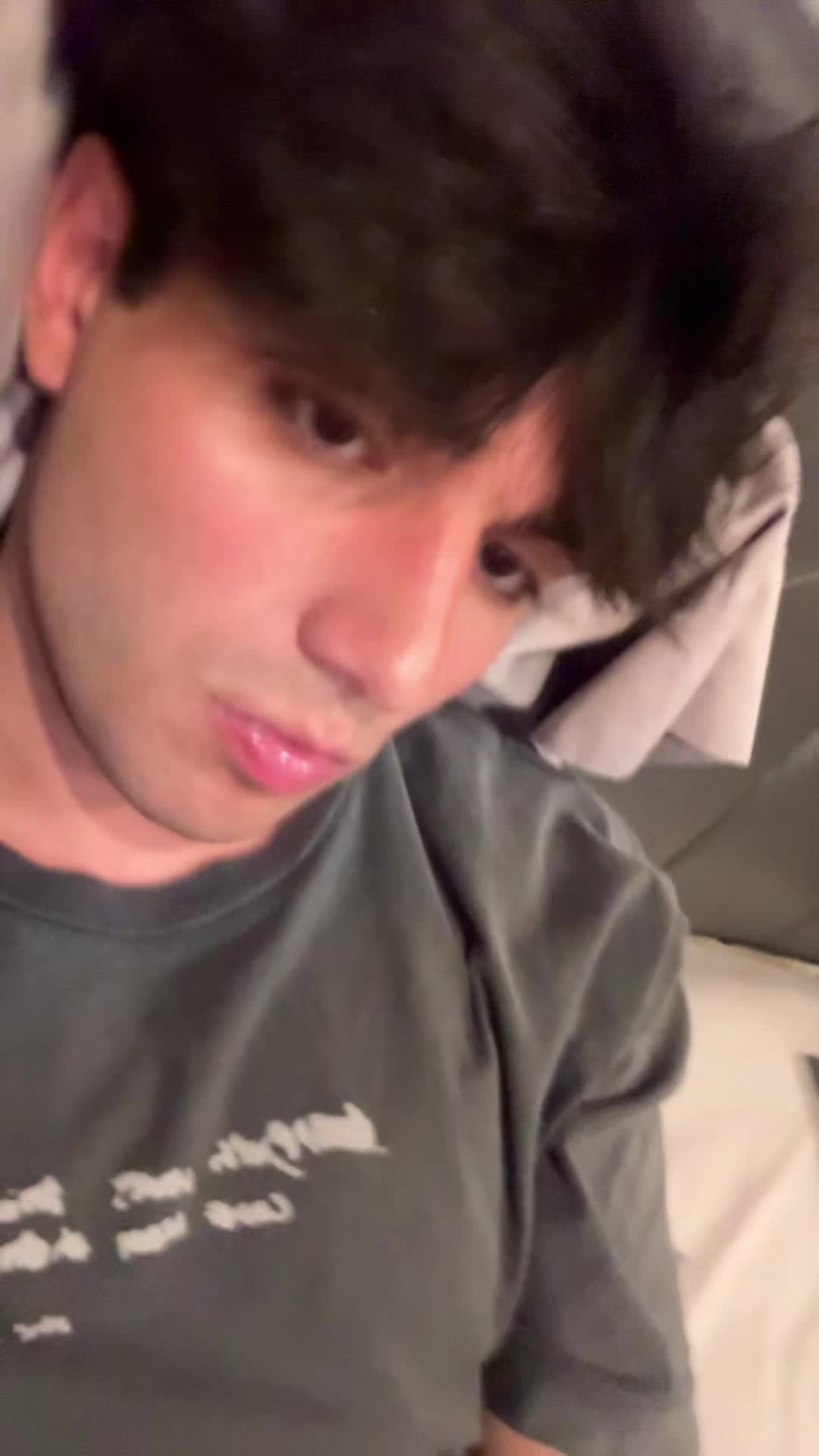 @🕸️