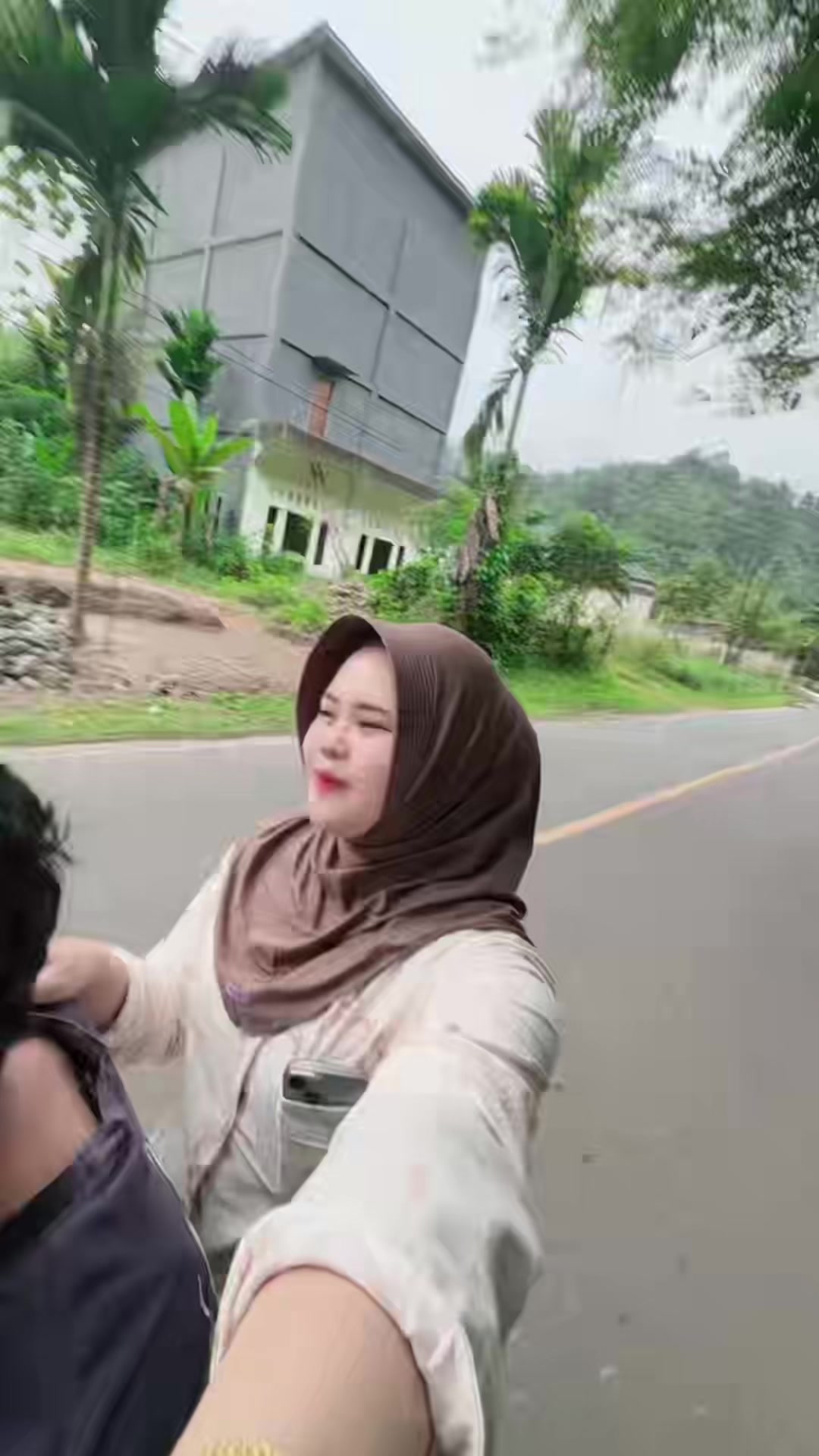 @Sisiskaaaw