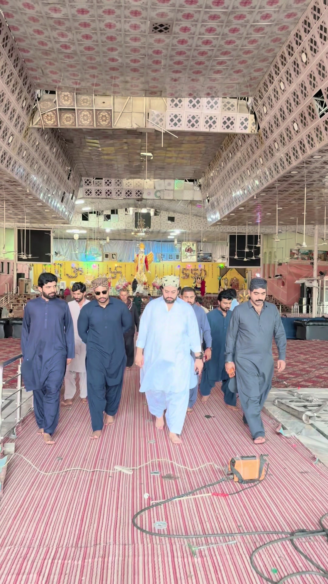 @Hur Jamal Mahar