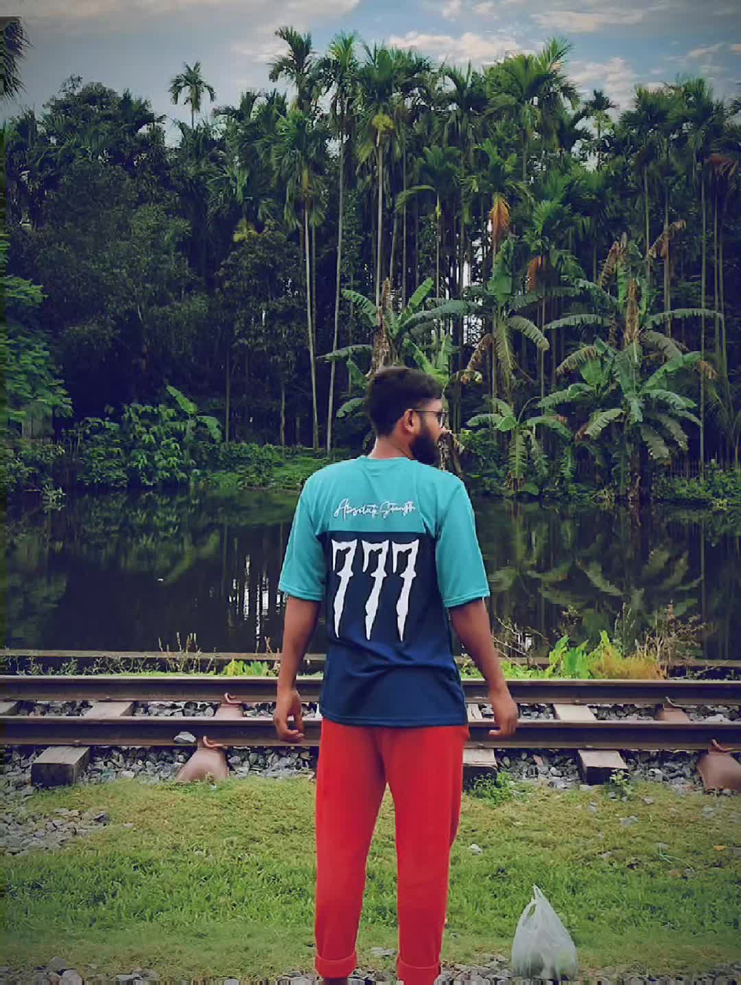 @🏴☠️❥͢≛⃝👑®️ Riyad ♕❥͢≛🏴☠️