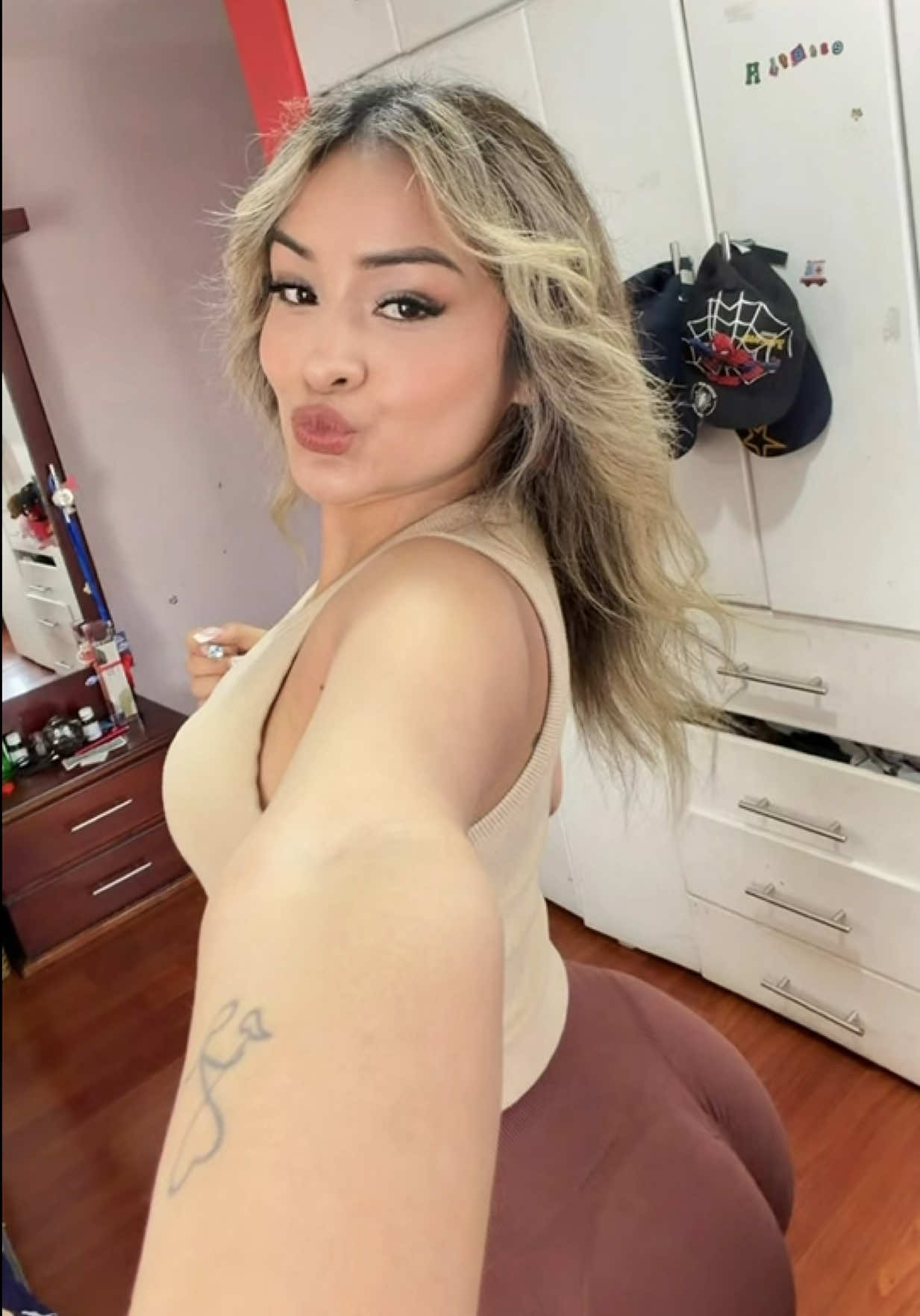 @Helen Chamorro Bolaños 🤍