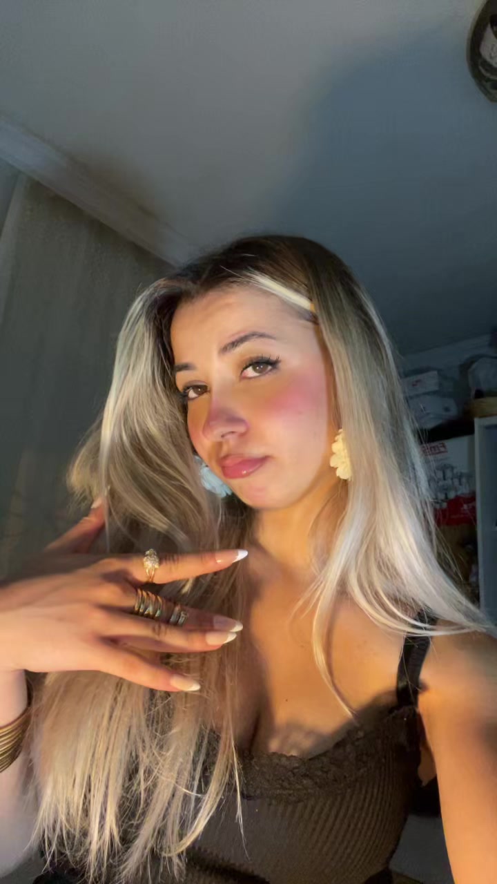 @nazarddora 🍸