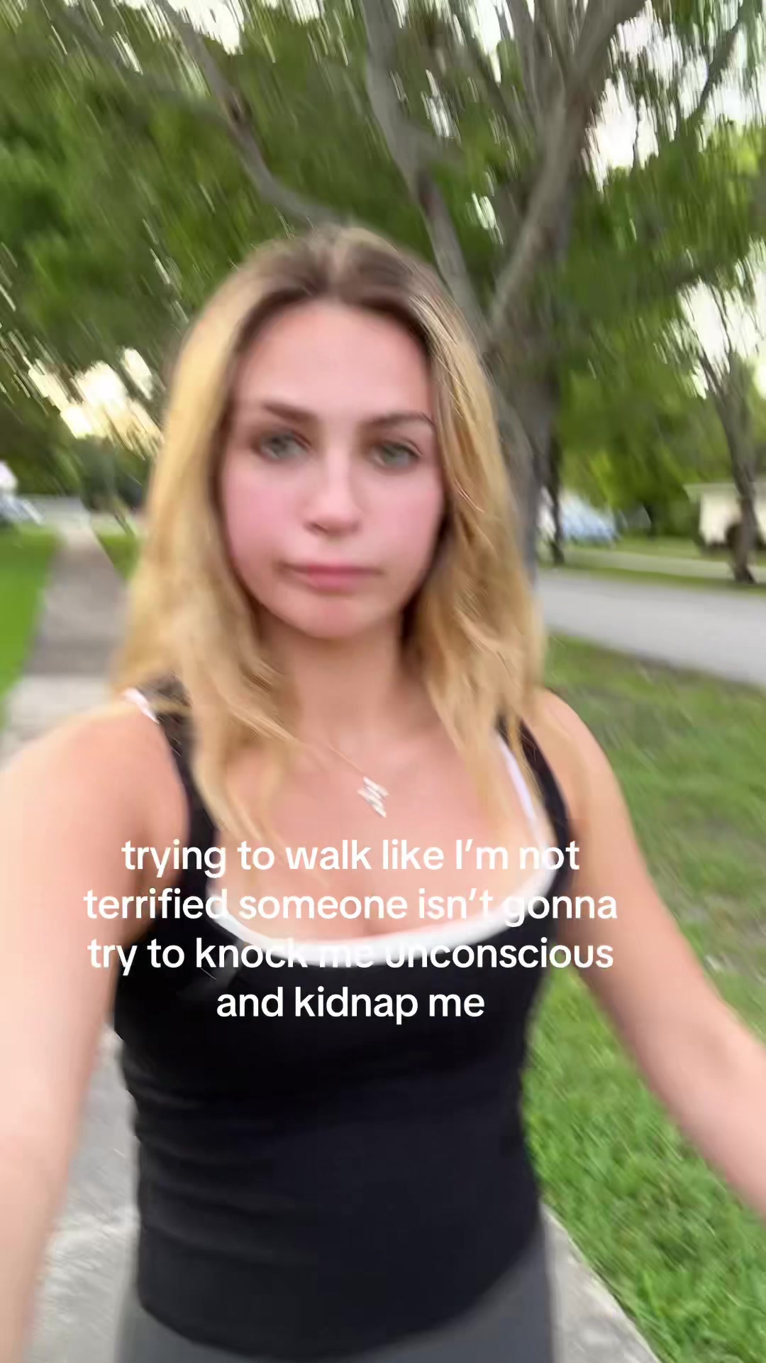 @ELLE SOPHIA