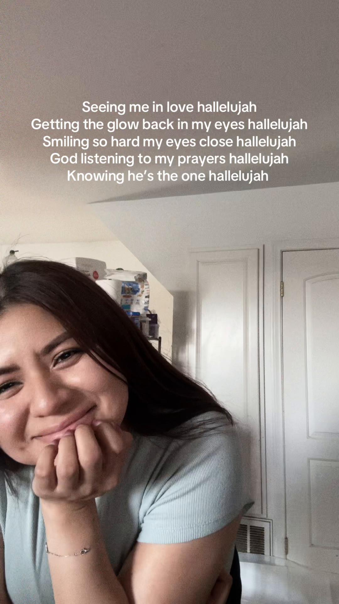 @Laura Sarahí