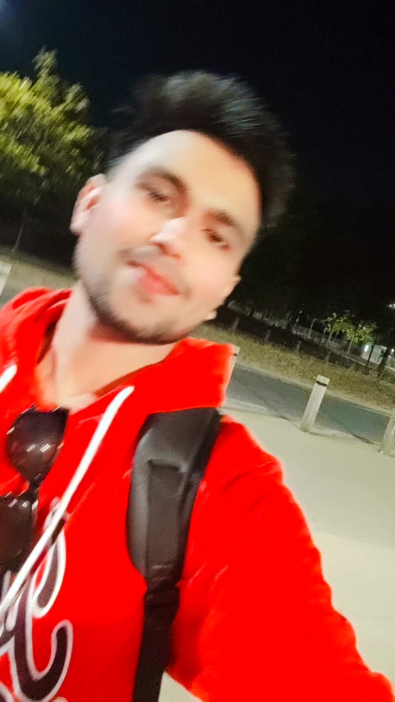 @Munna Ram🇳🇵🇳🇵🇬🇧🇬🇧