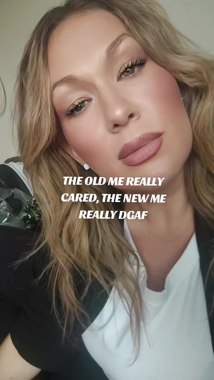 @Melissa kay🌻
