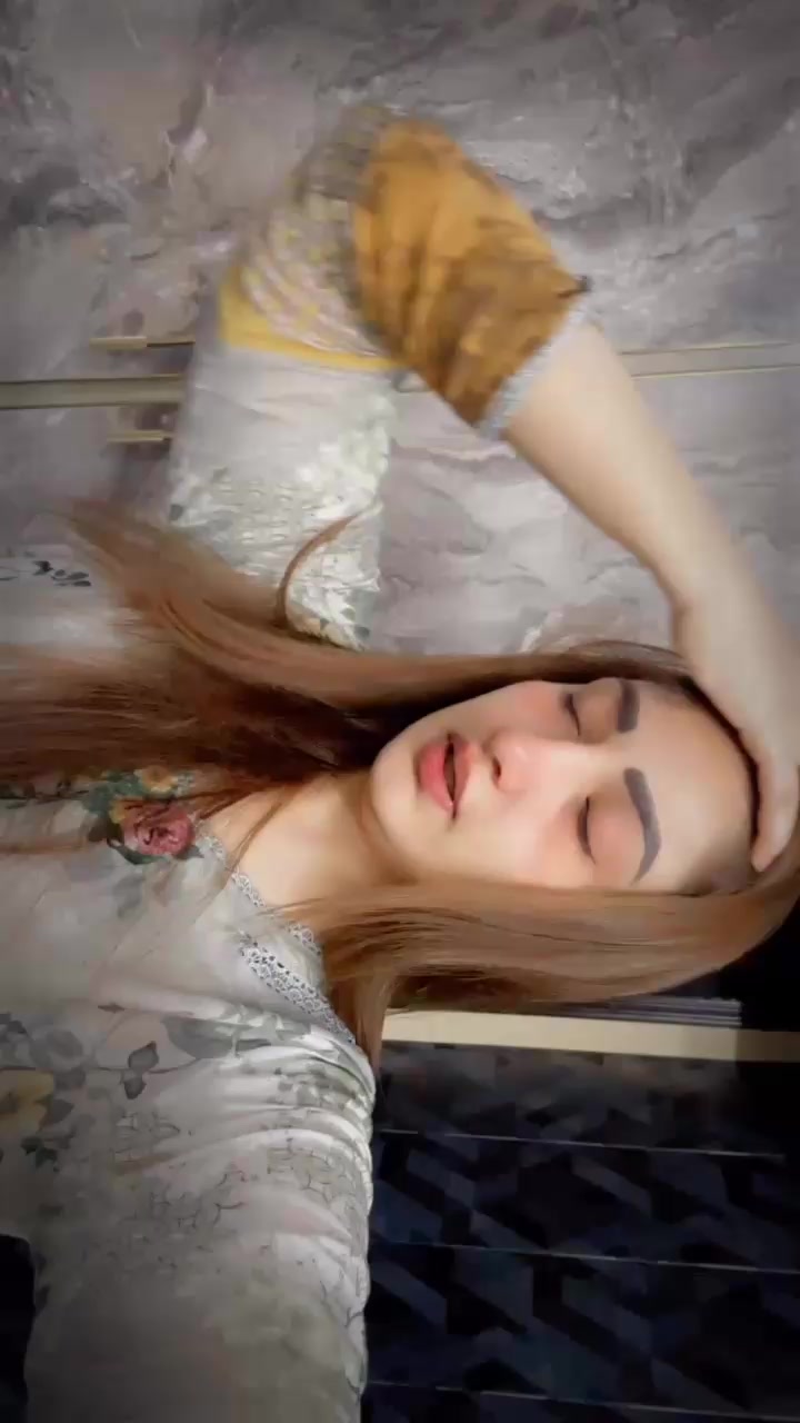 @{Faiza}{Official}🔹