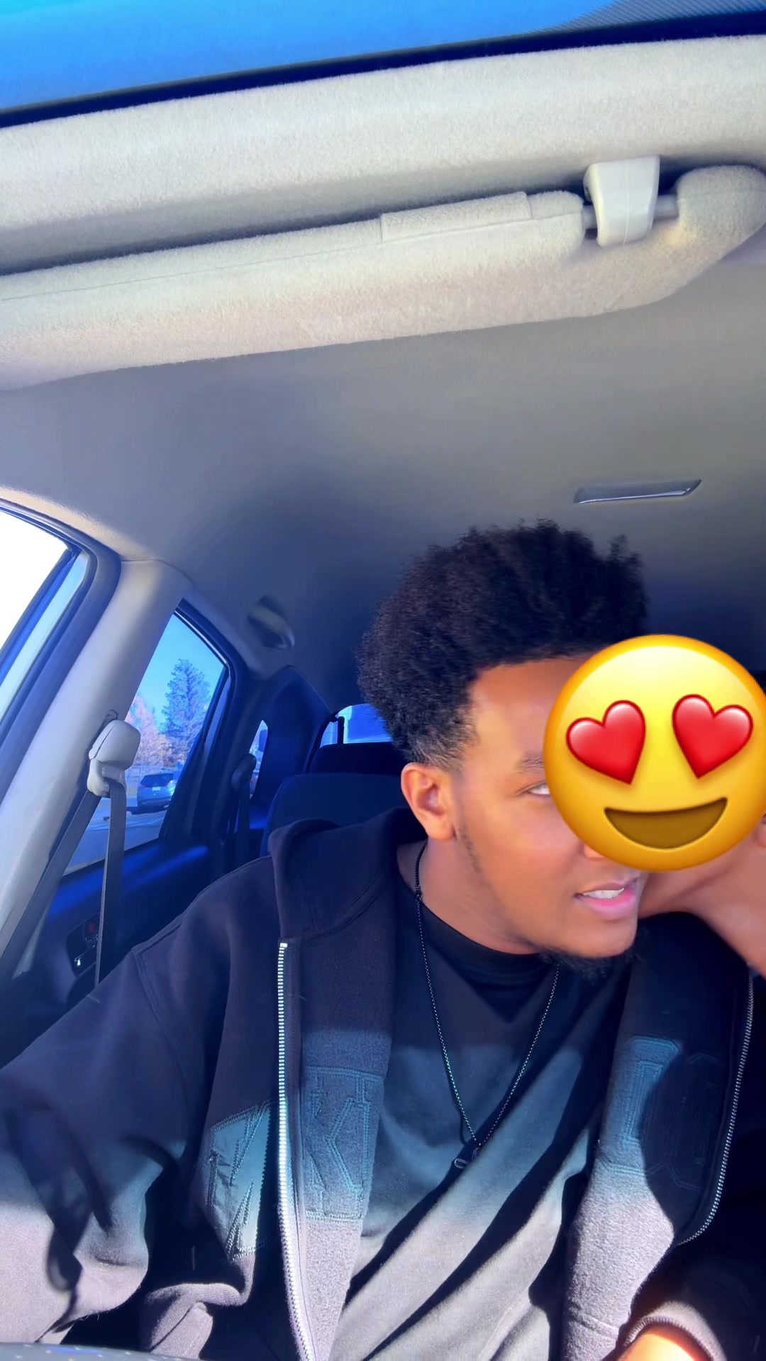 @BEE