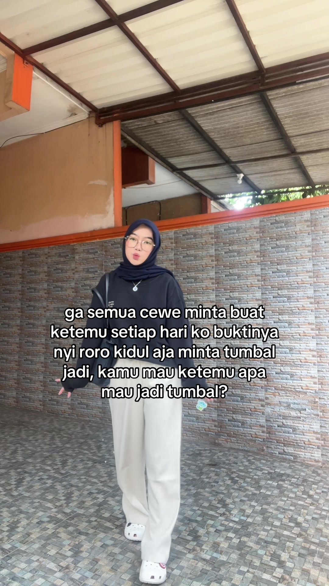 @yaeee