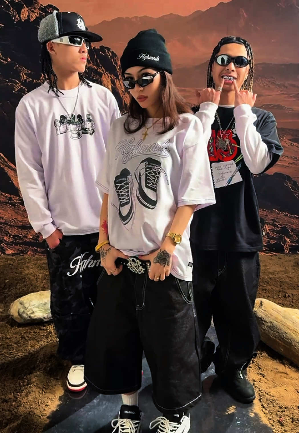 @HIGH MINDS CLOTHING