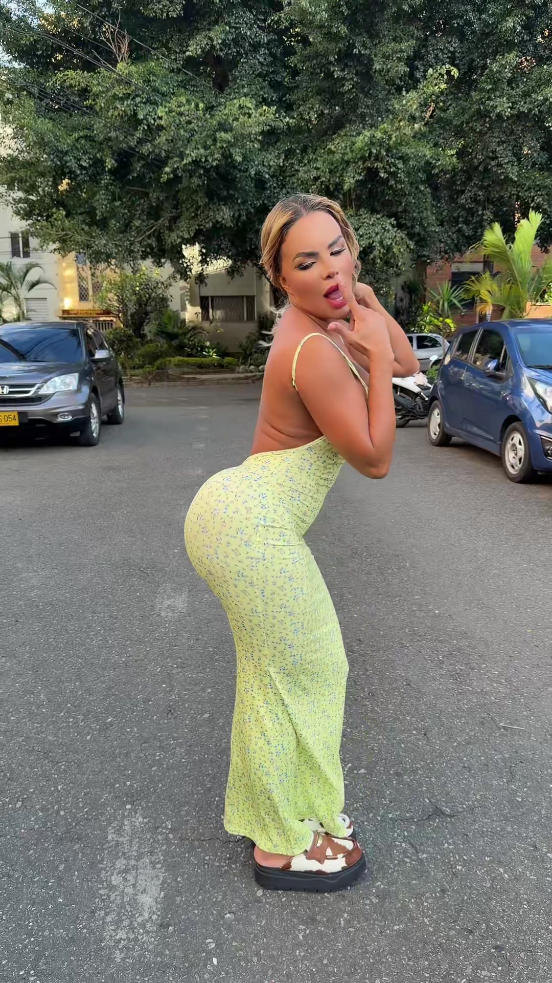 @Miafit