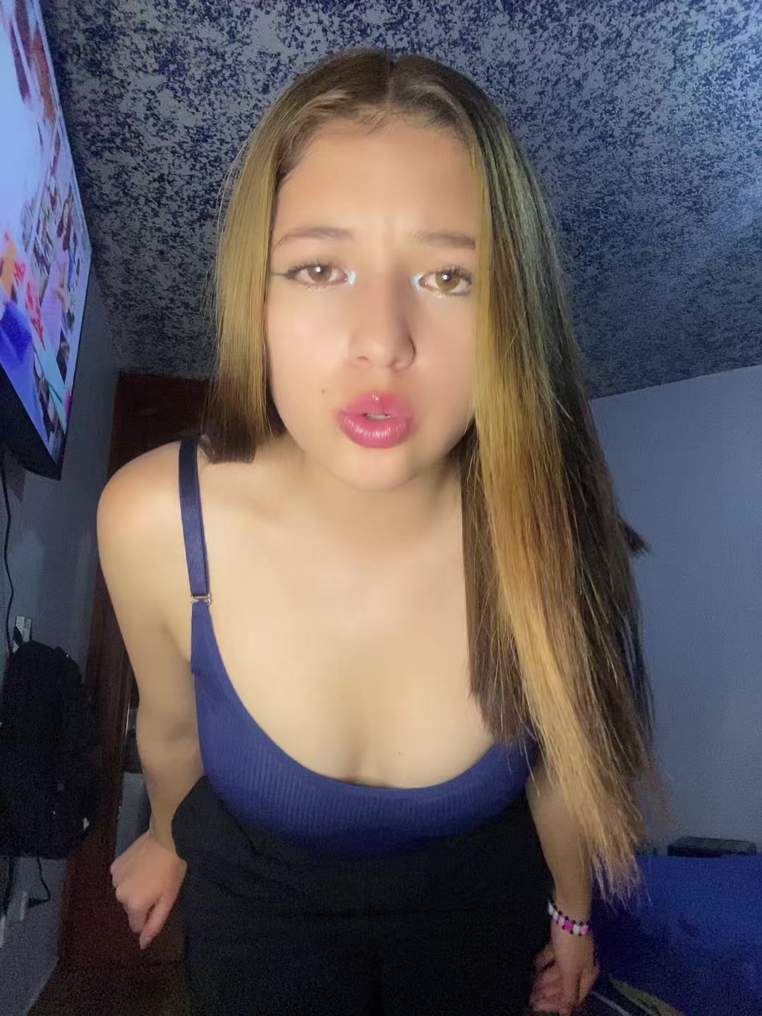 @la_ubii