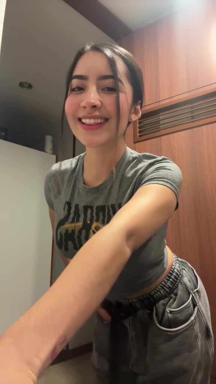 @Valentina