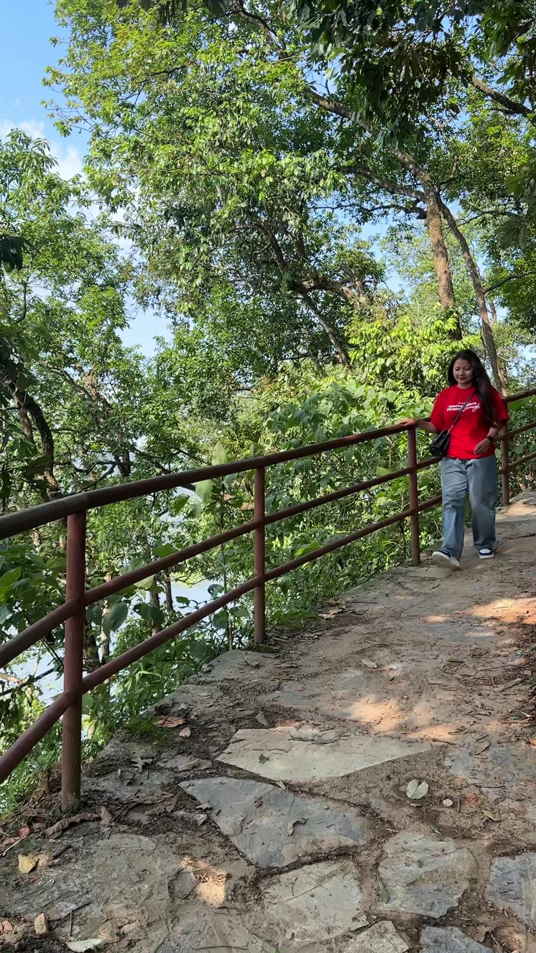 @कुसुम लामा गुरुङ