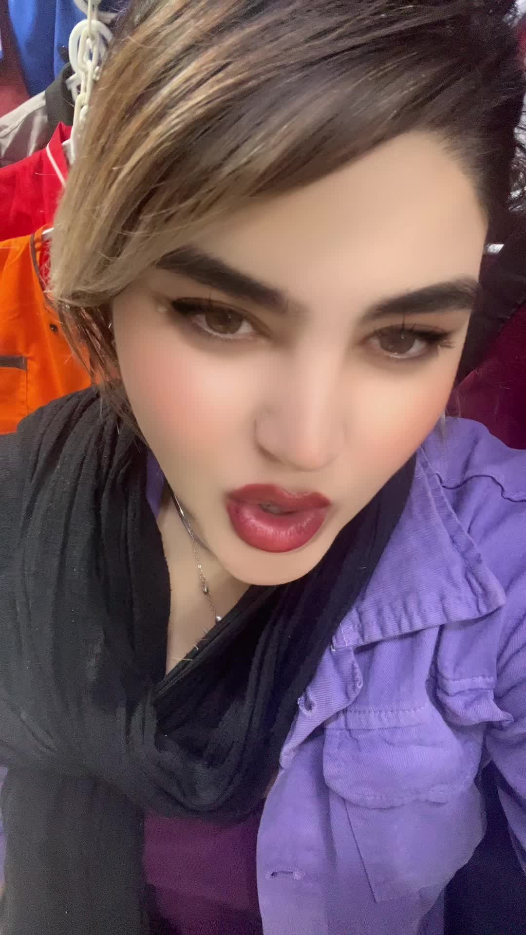 @Zahra Khaarestani