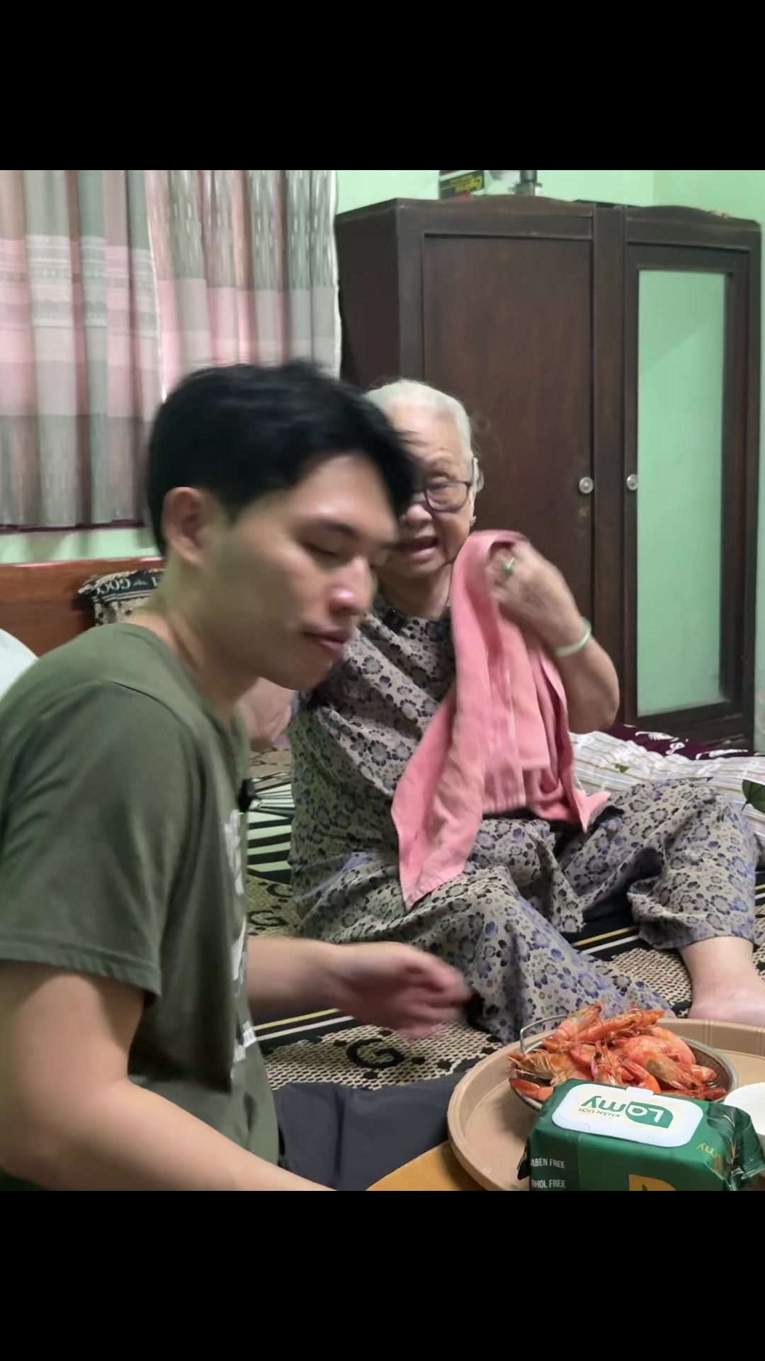 @Nguyễn Hồng Thủy