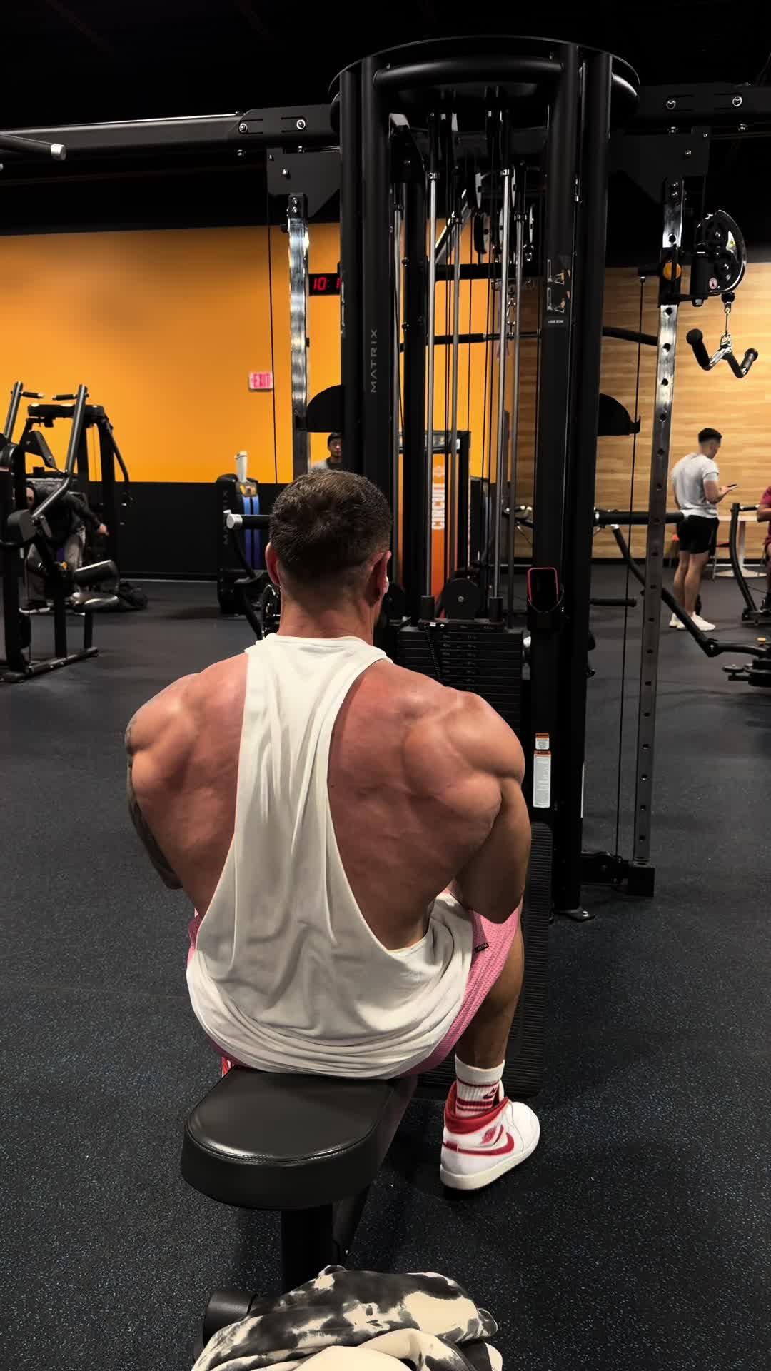 @Brady Barnes | IFBB PRO