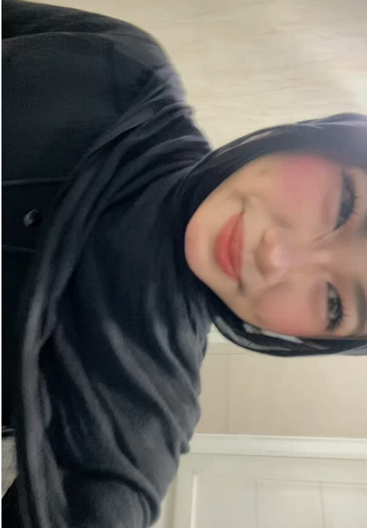 @amisyazr