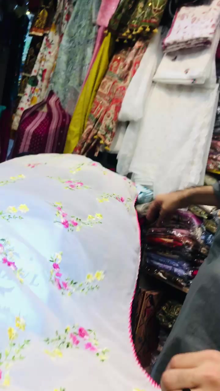 @Najeeb pashmina shawl centre