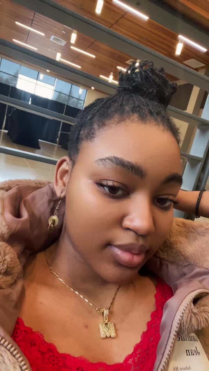 @Lolo22 😍🇭🇹