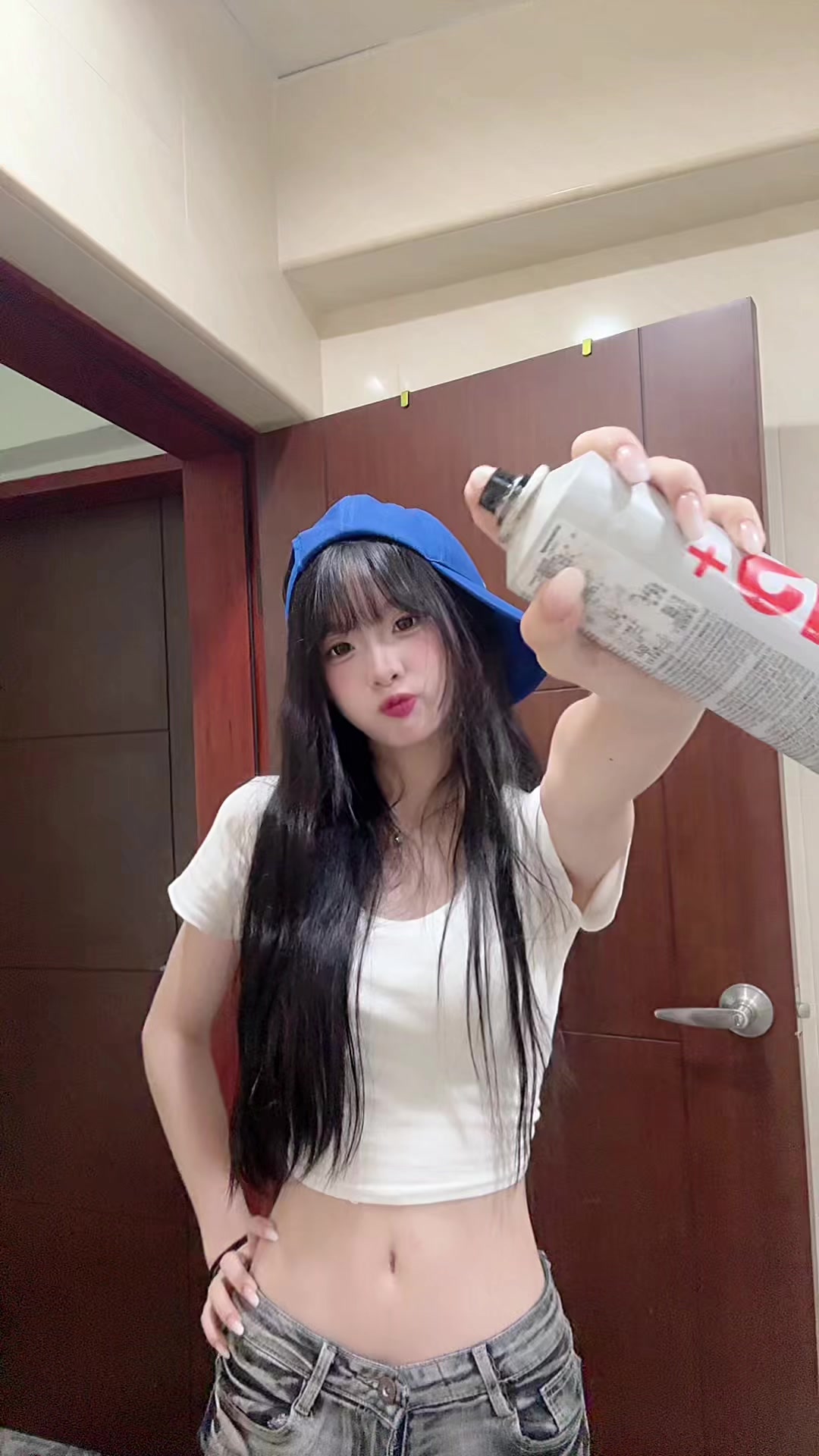 @Nini