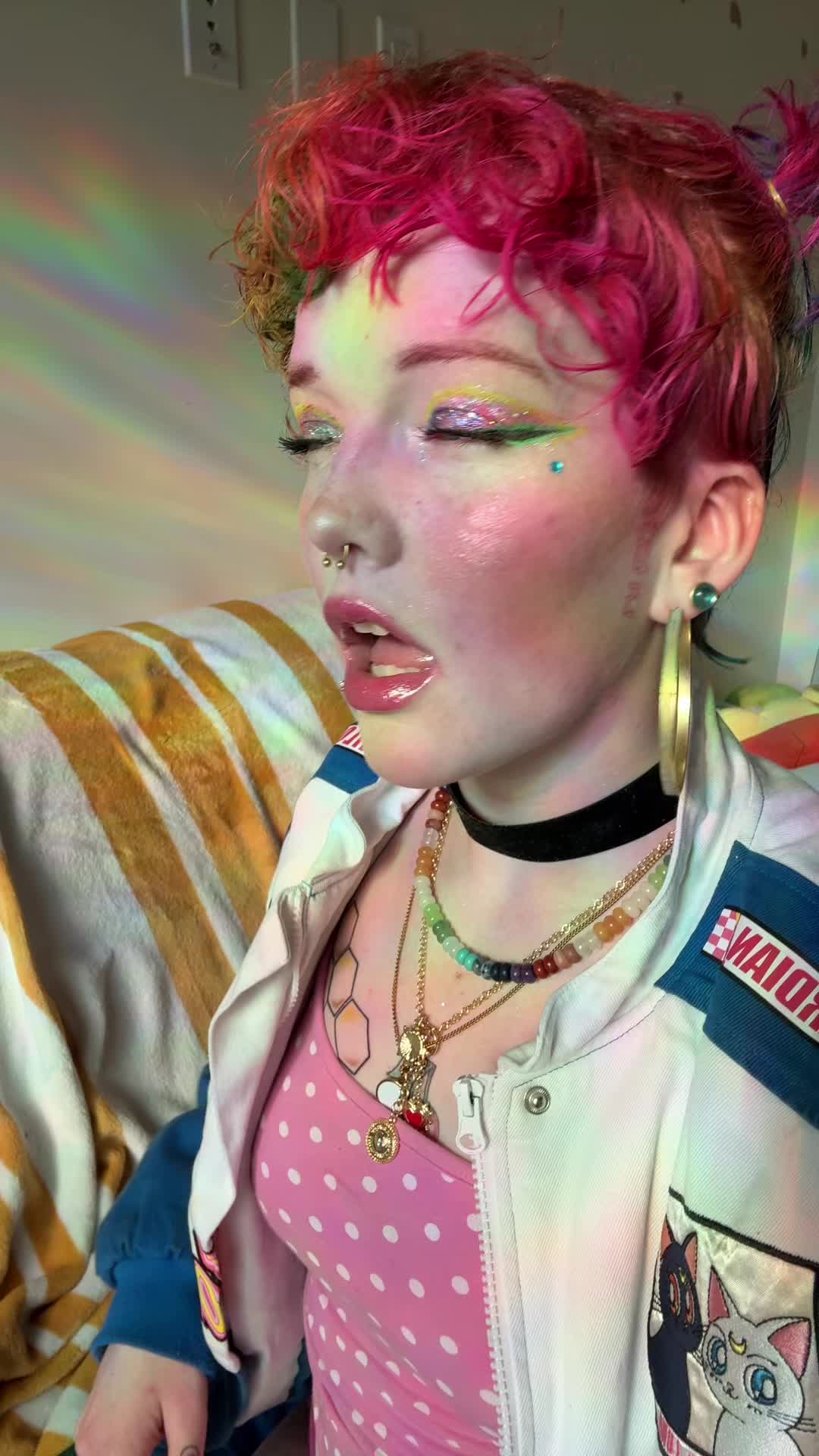 @&ldquo;ca$h&rdquo; brat !! 👩🏻&zwj;🦰