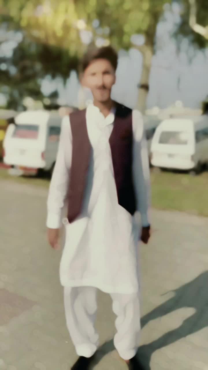 @𝗣𝗘𝗘𝗧𝗘𝗥 🍂༄.°