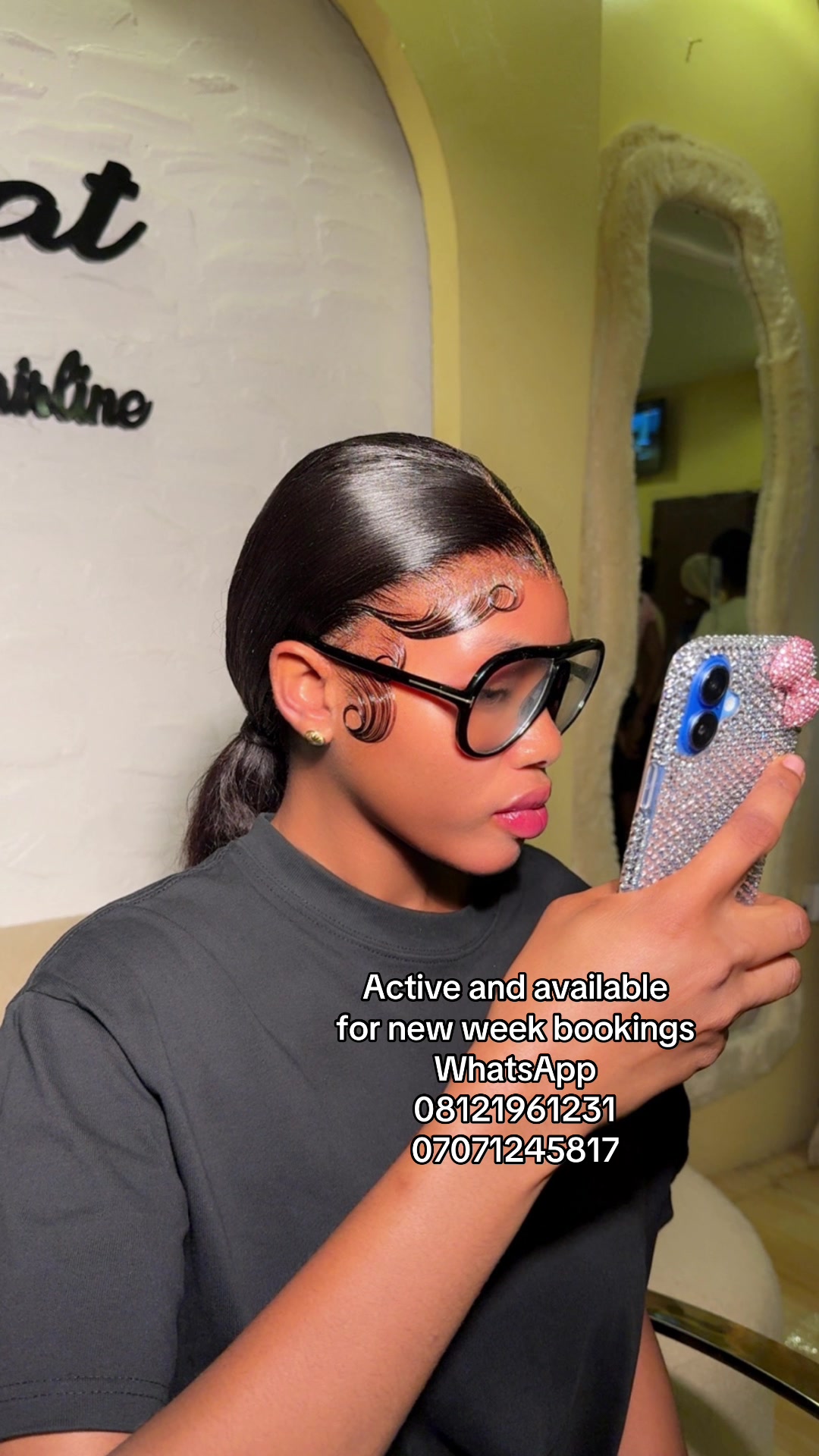 @Fi Zat hairline