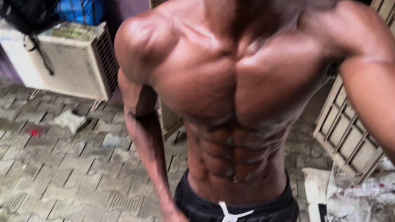 @blackgarou_