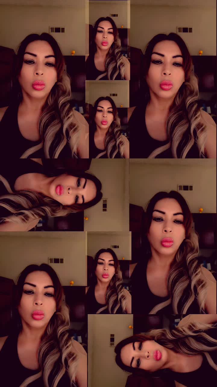 @Liliana Contreras🐥💜🐨🍉✨️👑