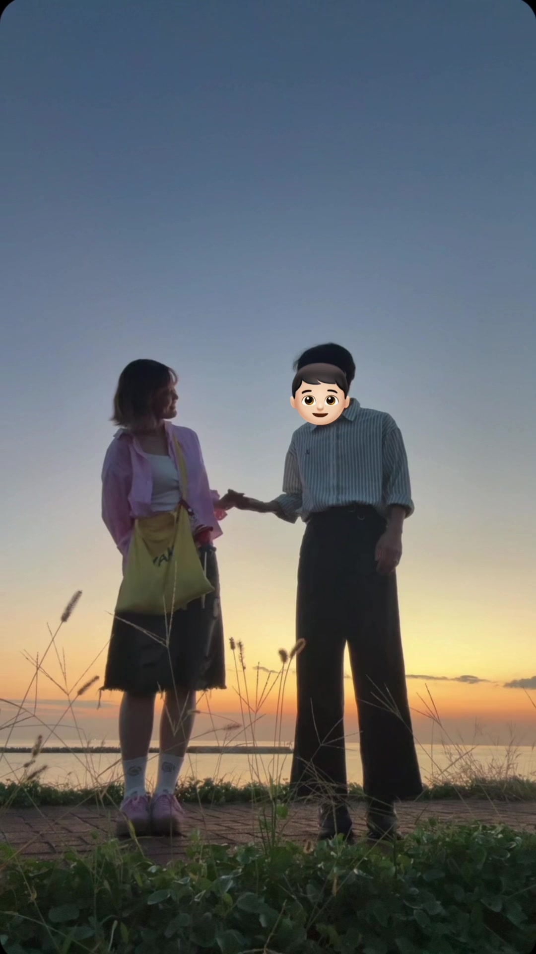 @ユ