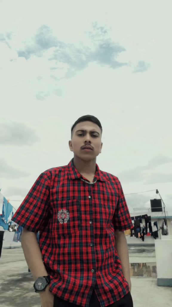 @Mŕ Bud Thapa 🤔🦋✅️