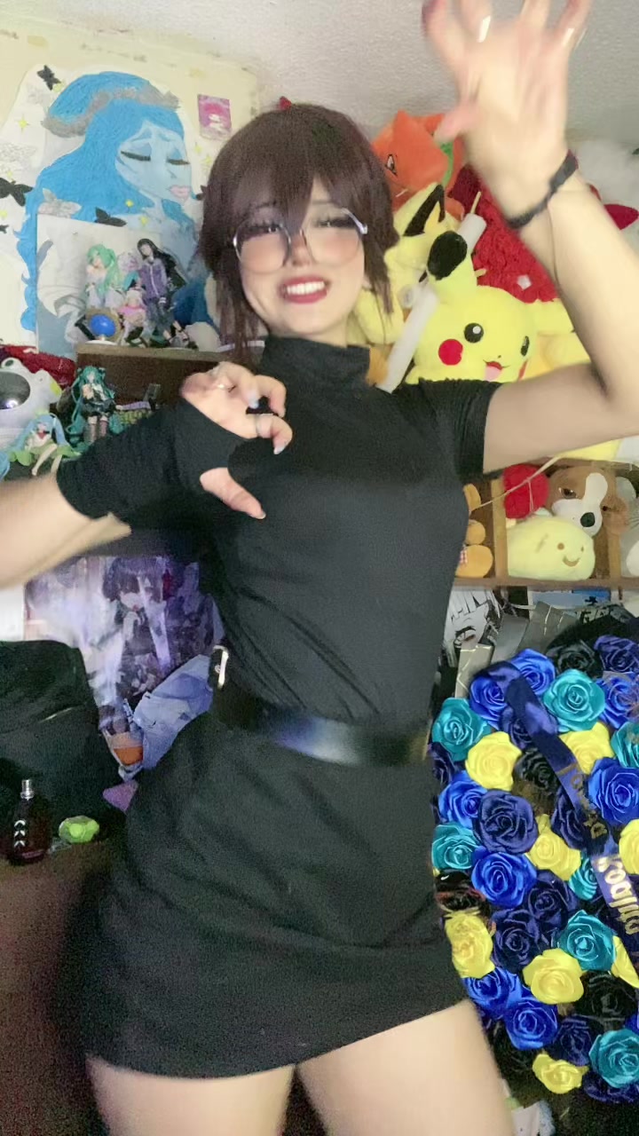 @Lau12_12🕷️