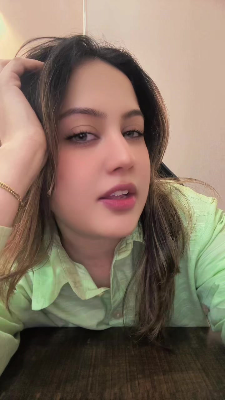 @ChawLa🥀