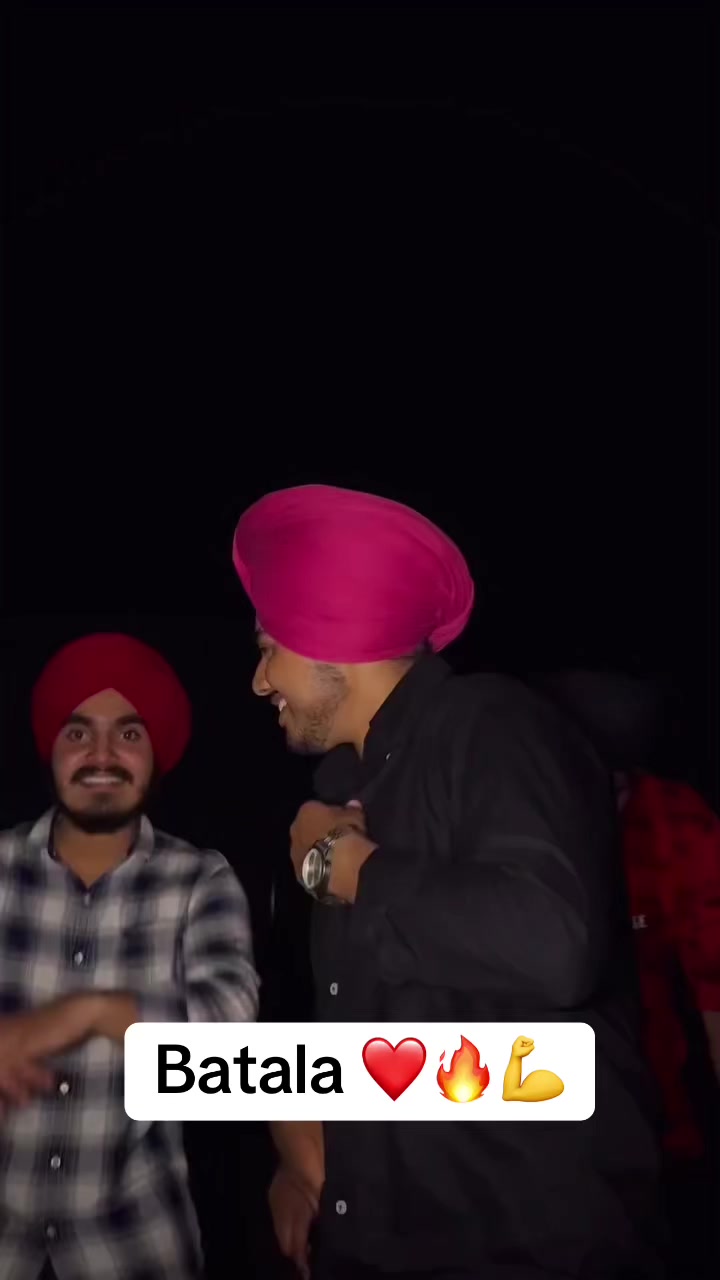 @☬ ਮੁੰਡਾ ਸਰਦਾਰਾਂ ਦਾ ☬🚩
