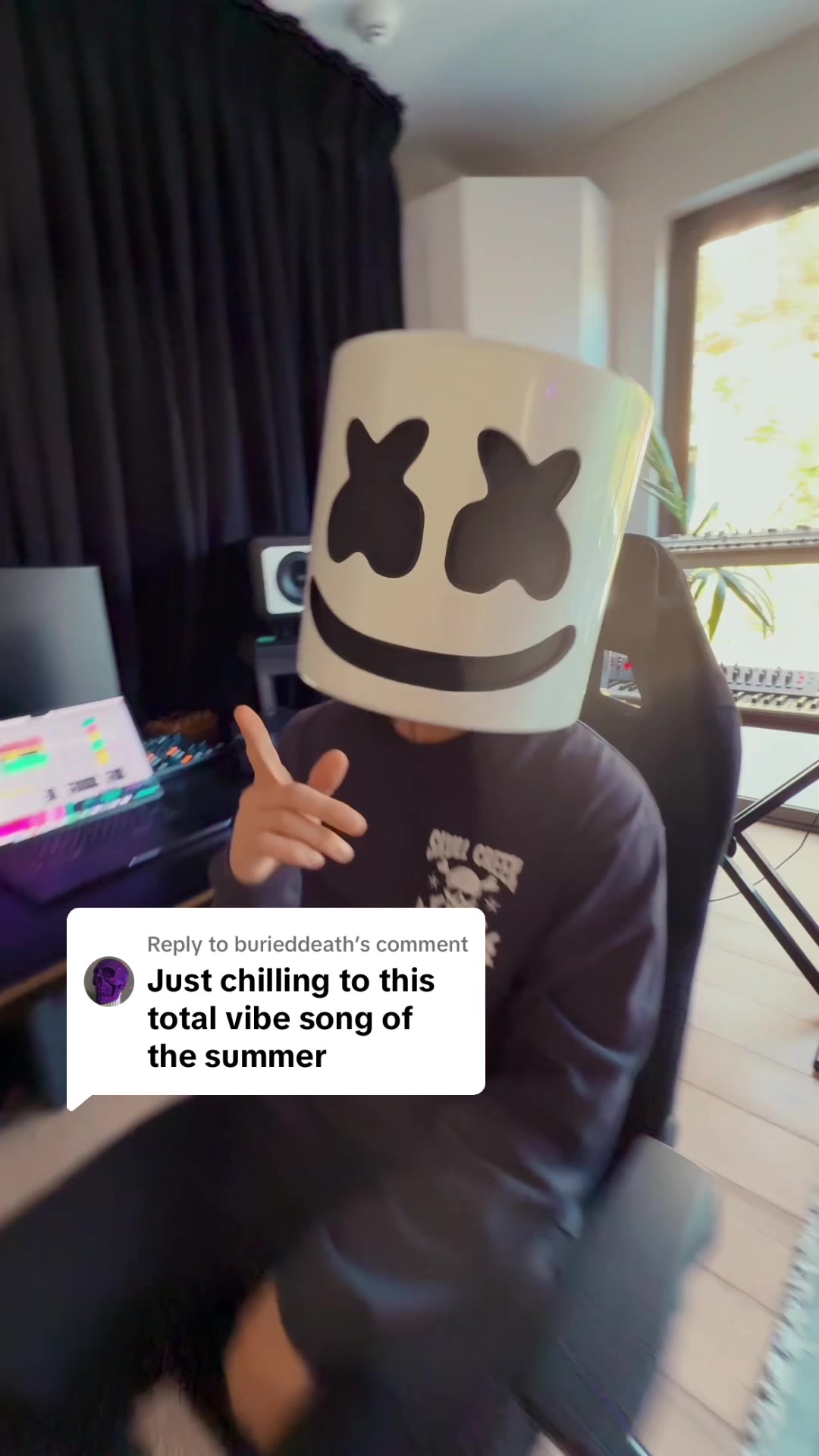 @Marshmello