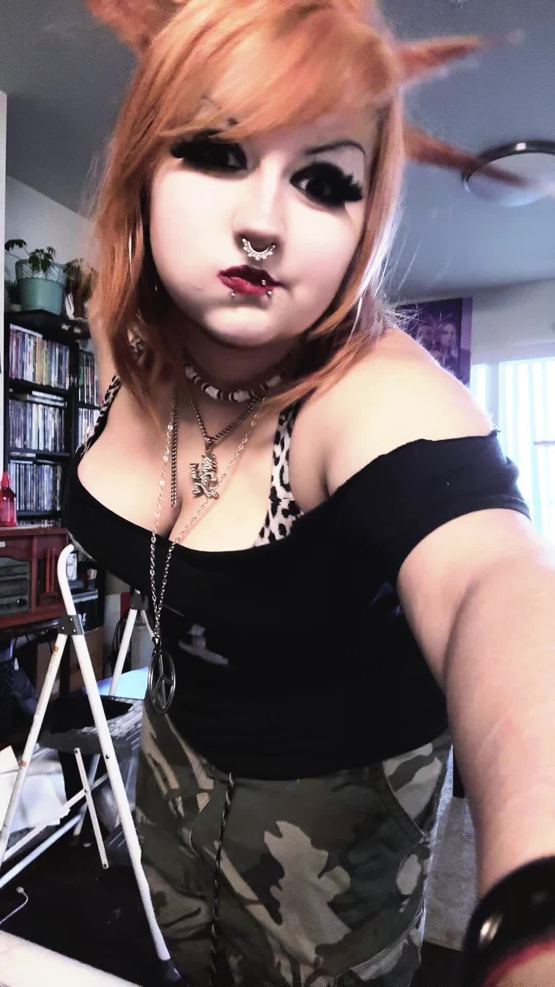 @Mercedes 💫🐰