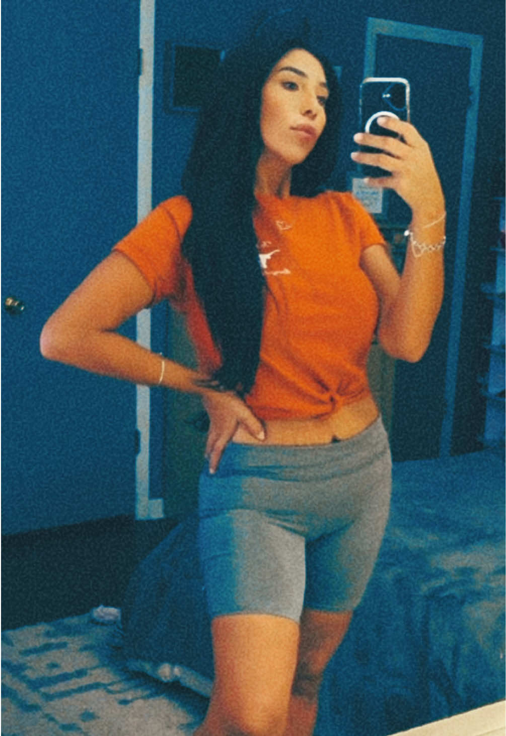 @KeepingUpWithVeronica