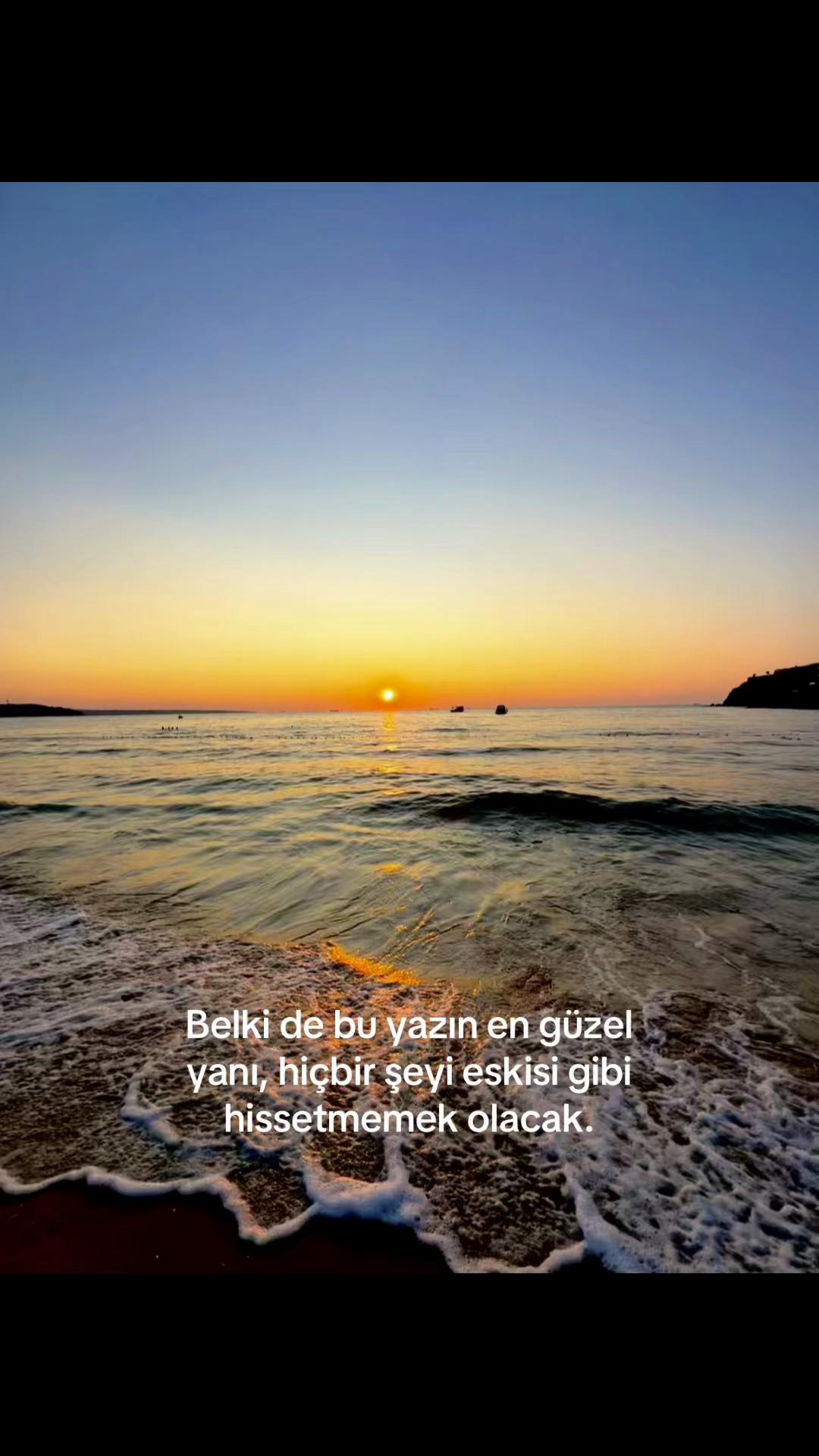@manolialyrics