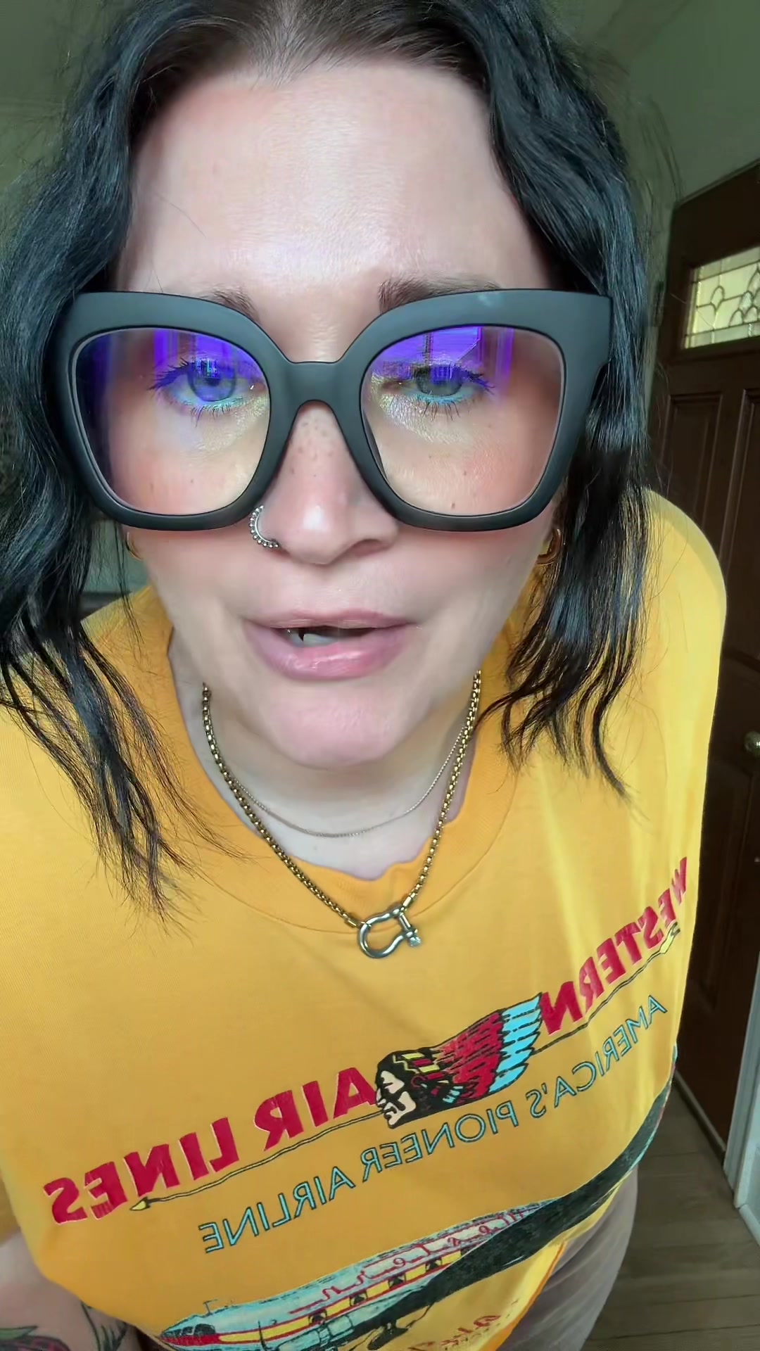 @Bee