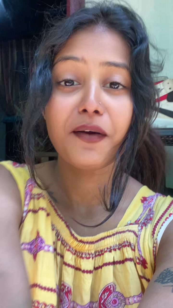 @ℒ𝒶𝓋𝒶 𝒢𝒾𝓇𝓁 🦄❤️🔥💋