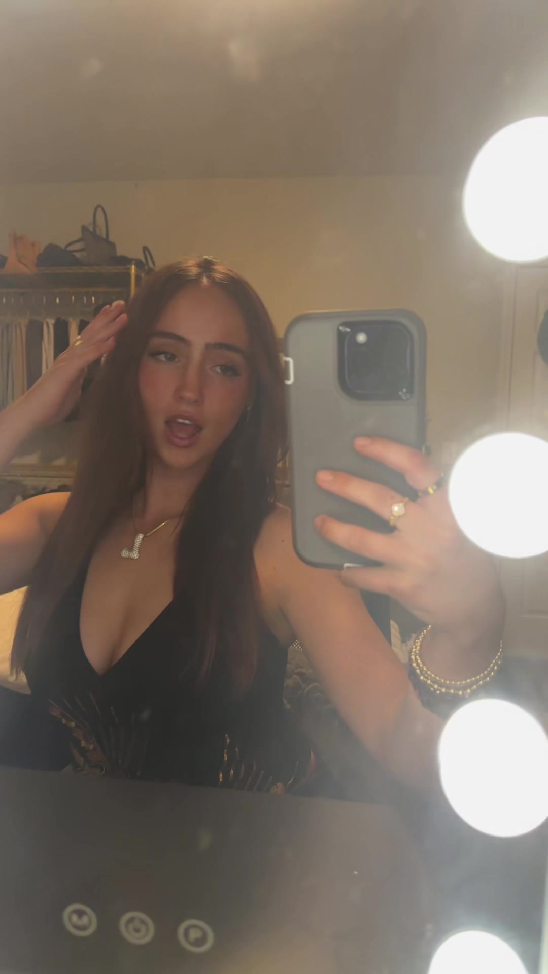@thatfrecklegirlleah