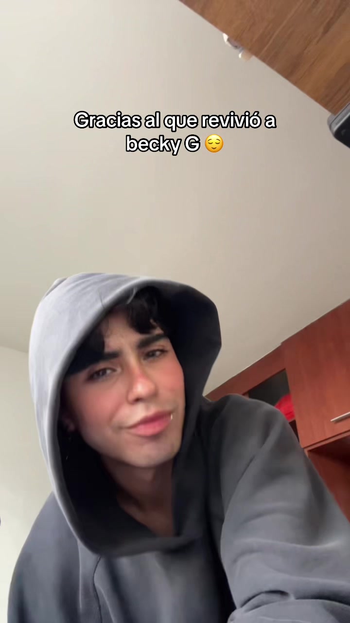 @Fer 🦋