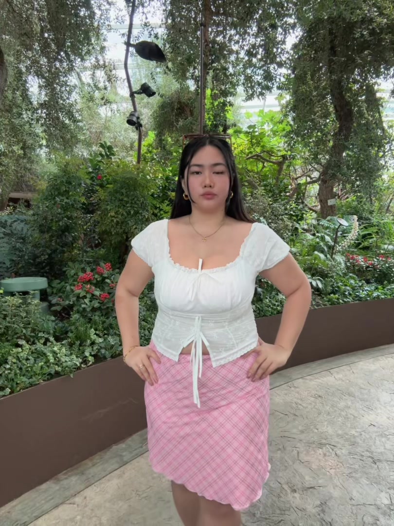 @Lyne | Midsize & Curvy Recos