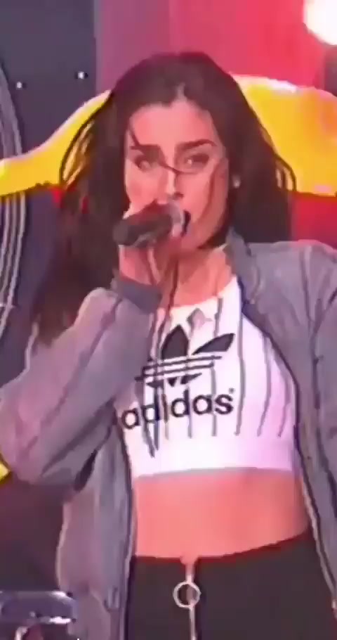 @lauren.turkey.fan